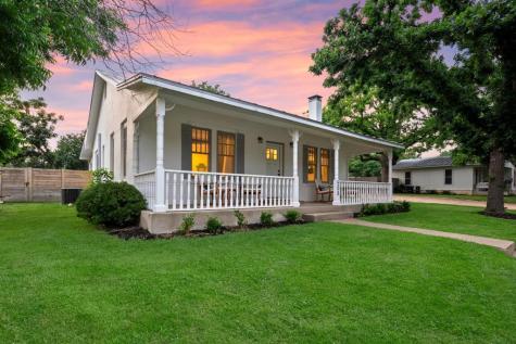 508 N Orange Street Fredericksburg TX 78624