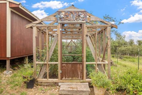 815 Nixon Creek Road Fredericksburg TX 78624