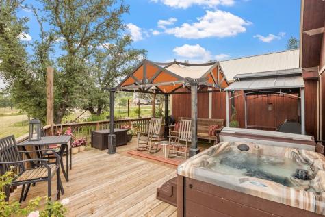 815 Nixon Creek Road Fredericksburg TX 78624