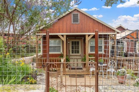 815 Nixon Creek Road Fredericksburg TX 78624