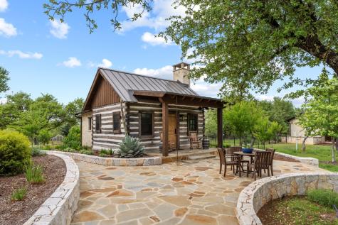 50 Turning Stone Circle Fredericksburg TX 78624