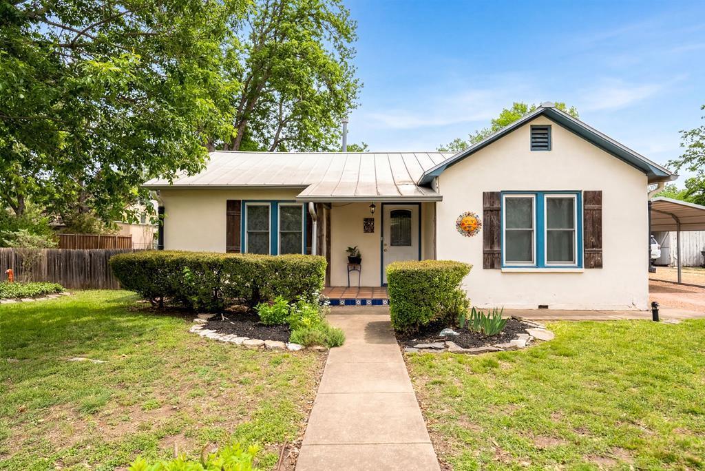 408 W College Street Fredericksburg TX 78624