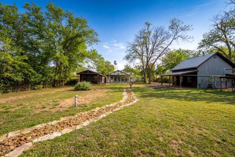 408 W College Street Fredericksburg TX 78624