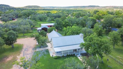 2747 Lower Crabapple Road Fredericksburg TX 78624