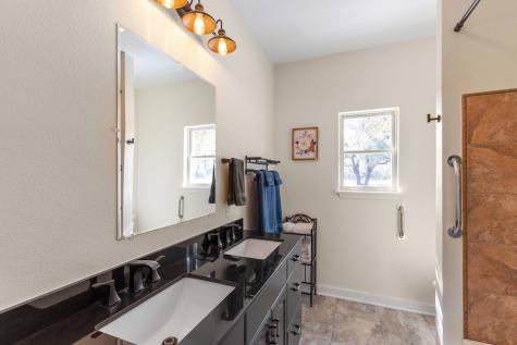 2747 Lower Crabapple Road Fredericksburg TX 78624