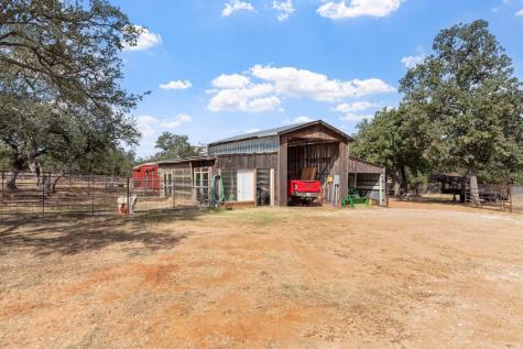 2747 Lower Crabapple Road Fredericksburg TX 78624