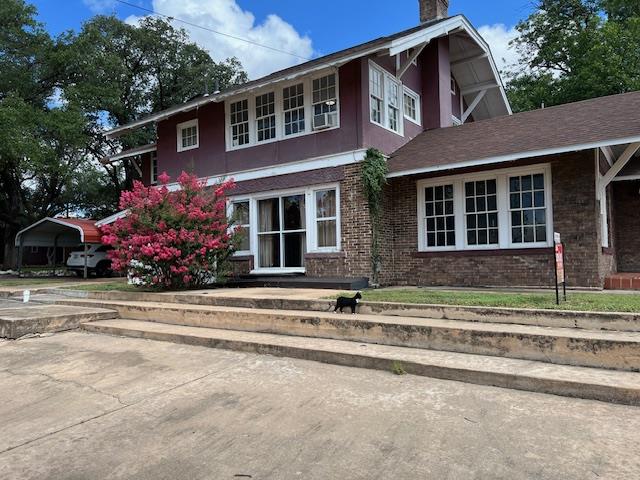 906 S Bridge Street Brady TX 76825