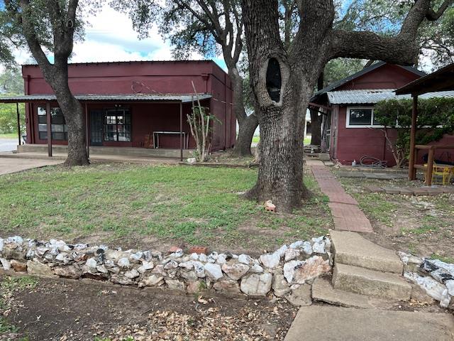 906 S Bridge Street Brady TX 76825