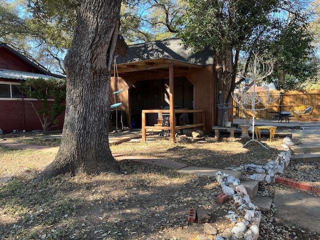 906 S Bridge Street Brady TX 76825