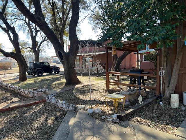 906 S Bridge Street Brady TX 76825