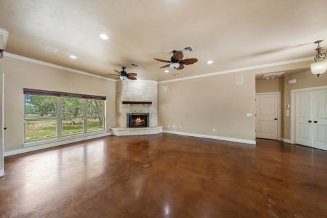130 Rhum Road Kerrville TX 78028