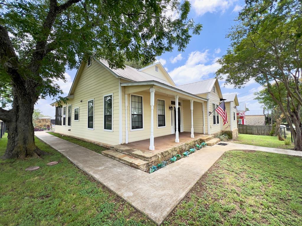 1139 Fm 3351 Kendalia TX 78027