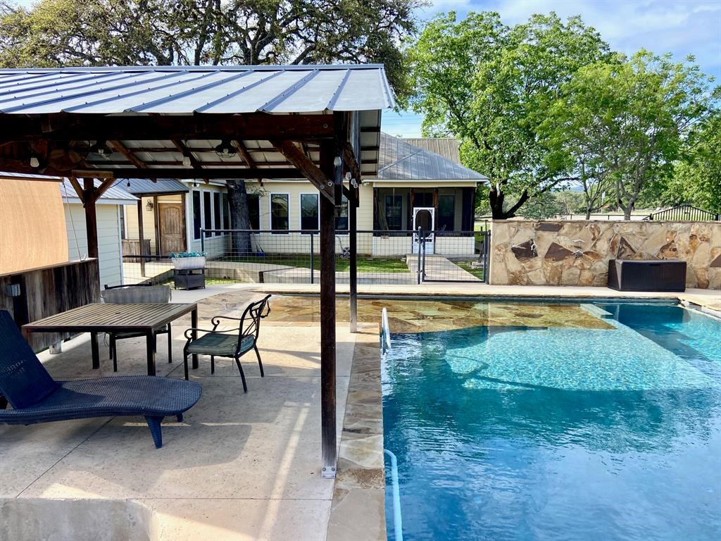 1139 Fm 3351 Kendalia TX 78027