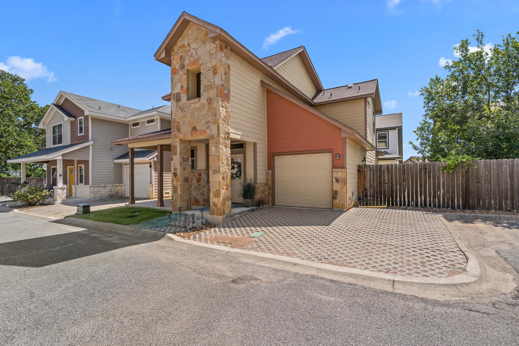510 S Mueller Street Fredericksburg TX 78624