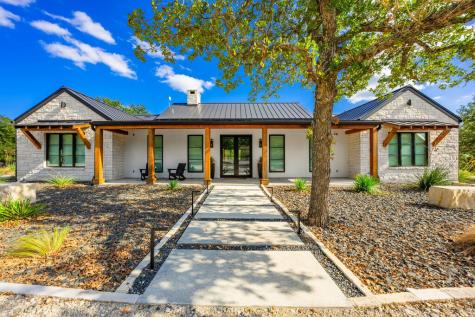 415 Mystic Oaks Trail Fredericksburg TX 78624