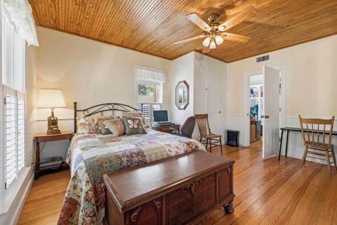 505 W San Antonio Street Fredericksburg TX 78624