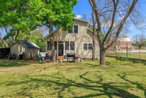 505 W San Antonio Street Fredericksburg TX 78624