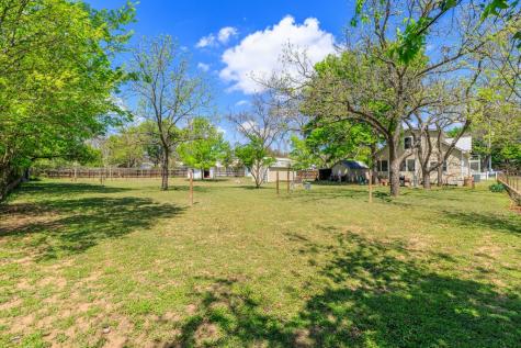505 W San Antonio Street Fredericksburg TX 78624