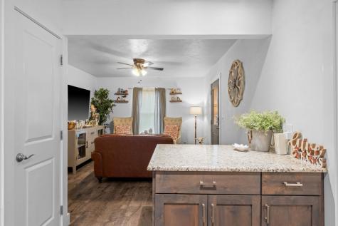 314 W Hackberry Street Fredericksburg TX 78624