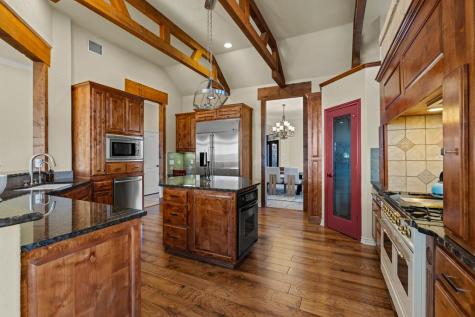 169 Royal Oaks Hill Fredericksburg TX 78624