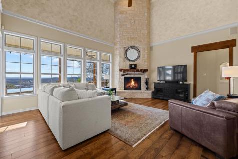 169 Royal Oaks Hill Fredericksburg TX 78624