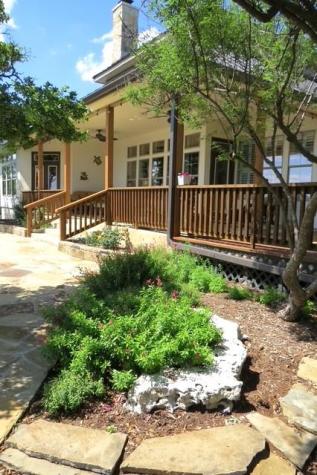 169 Royal Oaks Hill Fredericksburg TX 78624