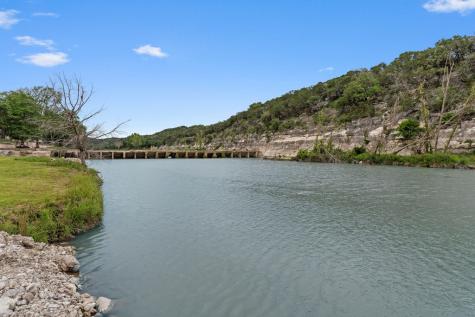 2960 N Highway 39 Hunt TX 78024