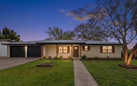 1009 Avenue D Fredericksburg TX 78624