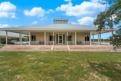 834 Northwood Hills Drive Fredericksburg TX 78624
