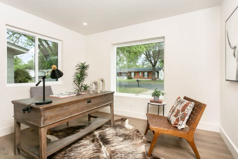 806 N Edison Street Fredericksburg TX 78624