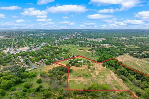 308 Oakhaven Lane Fredericksburg TX 78624