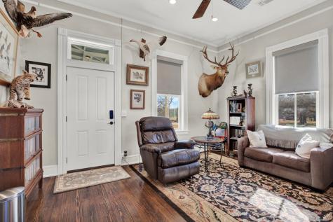 308 Oakhaven Lane Fredericksburg TX 78624