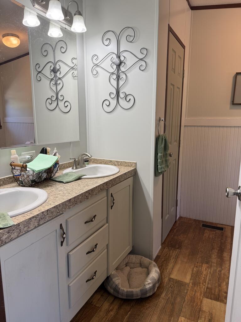 138 Spanish Oak Trail Harper TX 78631
