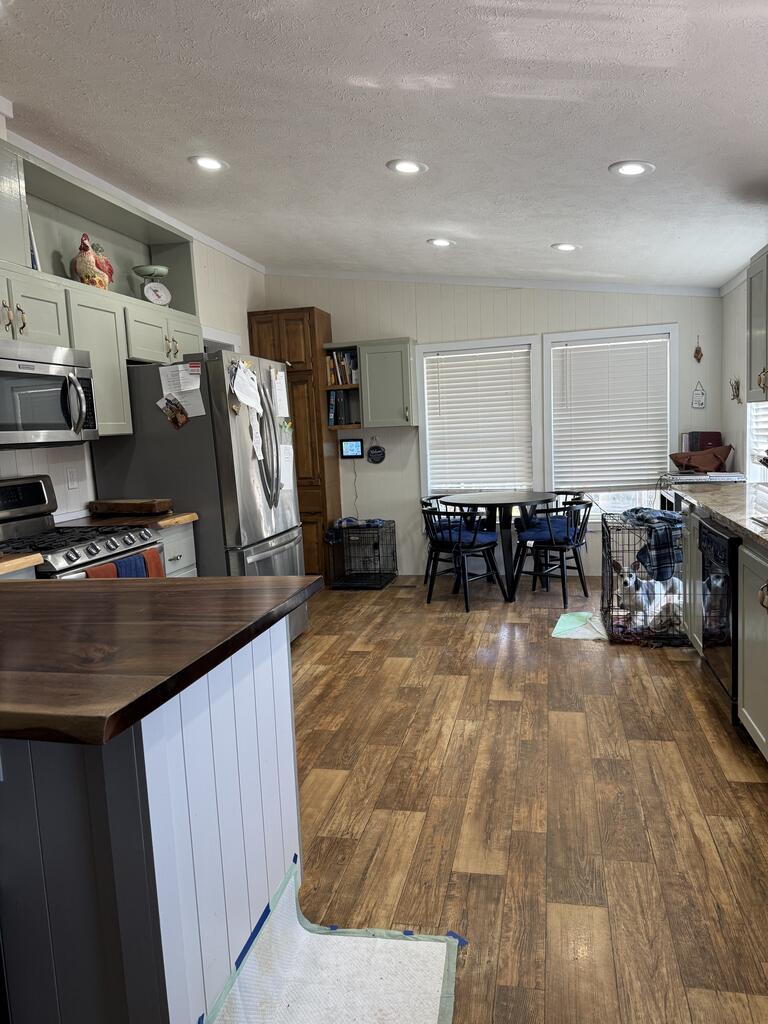 138 Spanish Oak Trail Harper TX 78631