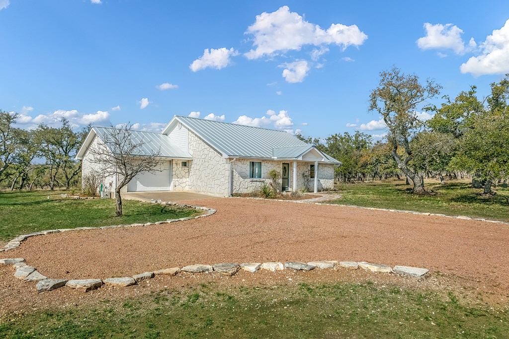 20400 Fm 2093 Fredericksburg TX 78631