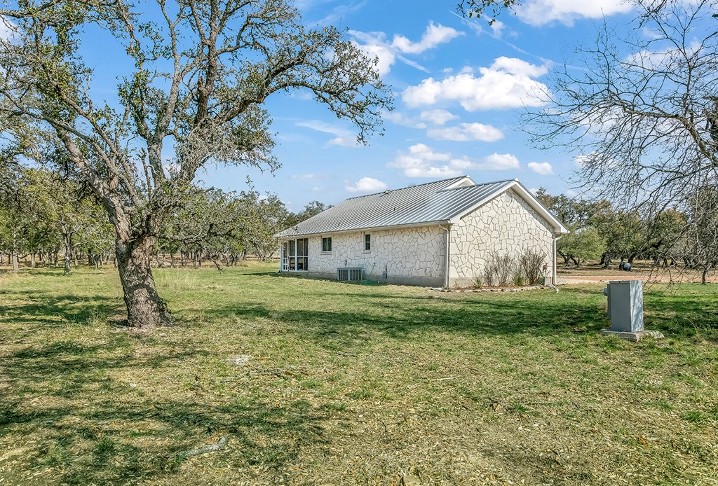 20400 Fm 2093 Fredericksburg TX 78631