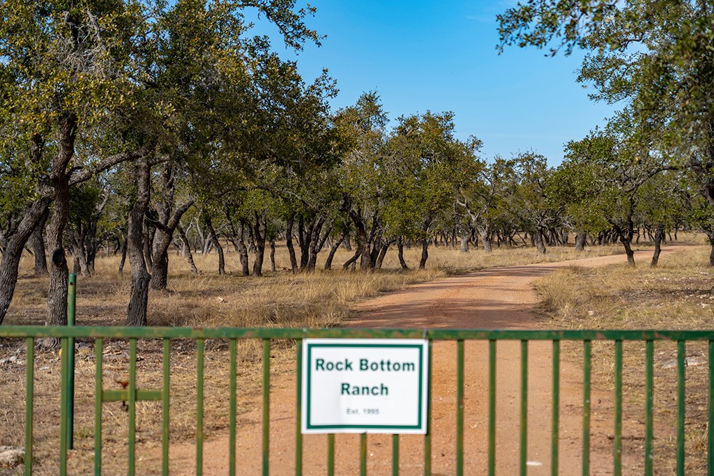 20400 Fm 2093 Fredericksburg TX 78631