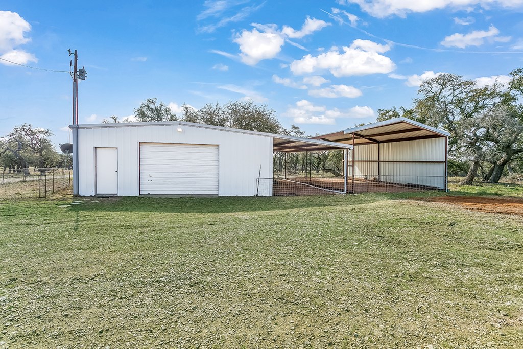 20400 Fm 2093 Fredericksburg TX 78631