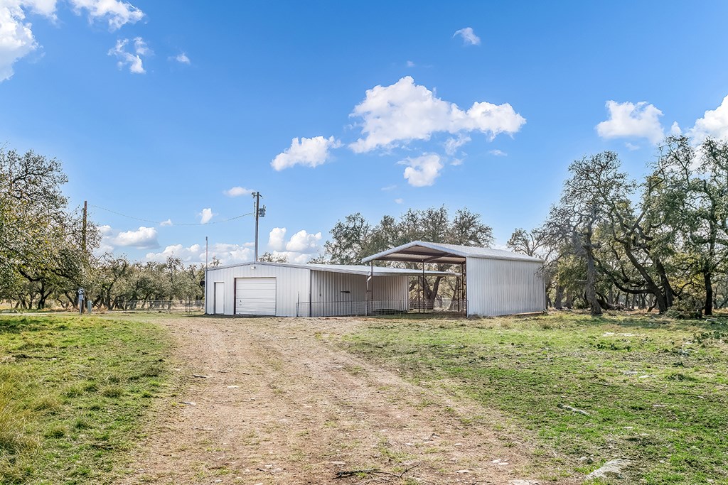 20400 Fm 2093 Fredericksburg TX 78631
