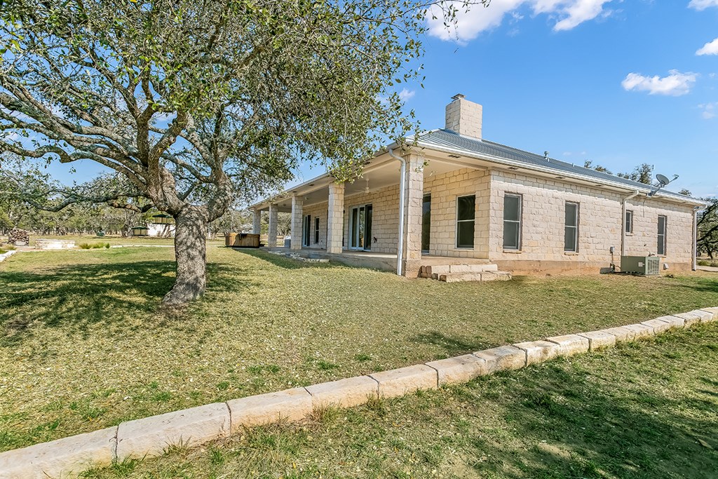20400 Fm 2093 Fredericksburg TX 78631