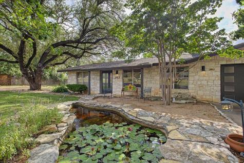 202 Bluebonnet Fredericksburg TX 78624