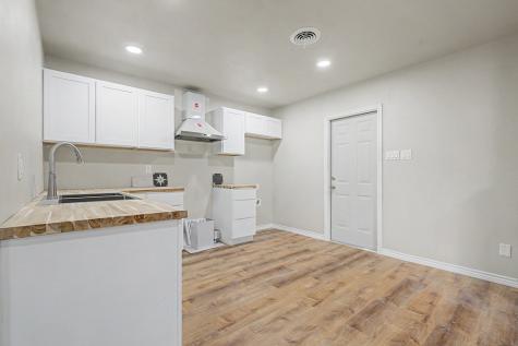 202 Bluebonnet Fredericksburg TX 78624