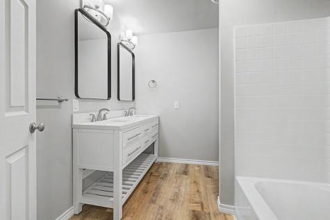 202 Bluebonnet Fredericksburg TX 78624