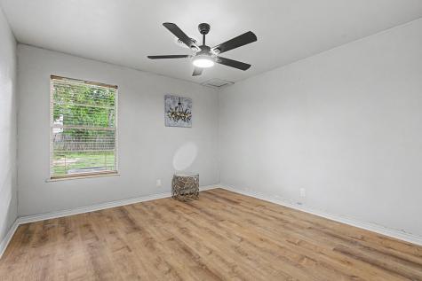 202 Bluebonnet Fredericksburg TX 78624