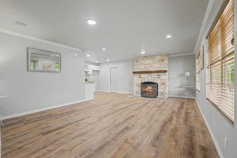 202 Bluebonnet Fredericksburg TX 78624