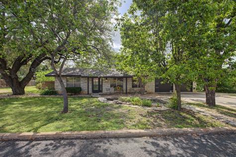 202 Bluebonnet Fredericksburg TX 78624