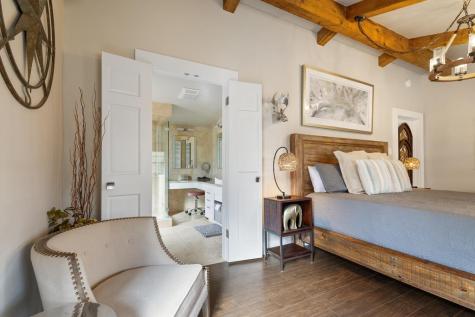 202 Bluebonnet Fredericksburg TX 78624