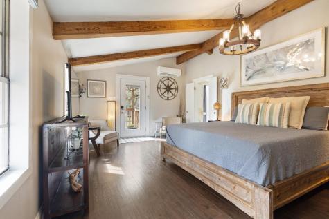 202 Bluebonnet Fredericksburg TX 78624