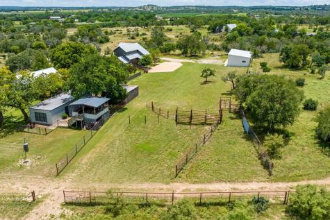 1556 Pfiester Road Fredericksburg TX 78624