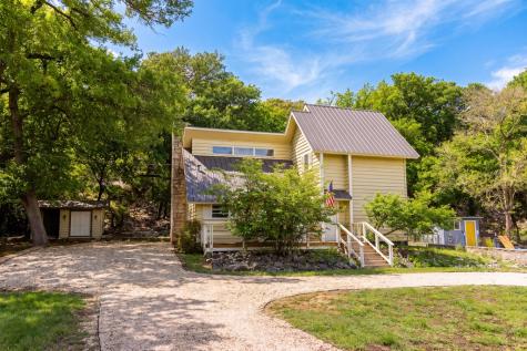 2985 Highway 39 Hunt TX 78024